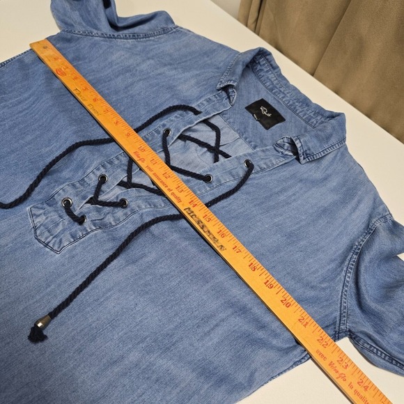 Rails Top Womens Medium Blue Raquel Chambray Lace Up Front Tencel Boho Hippie - Picture 8 of 11